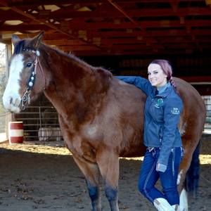 Meet your Posher, Emily